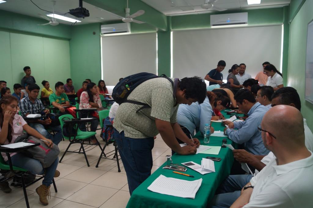 Becas3