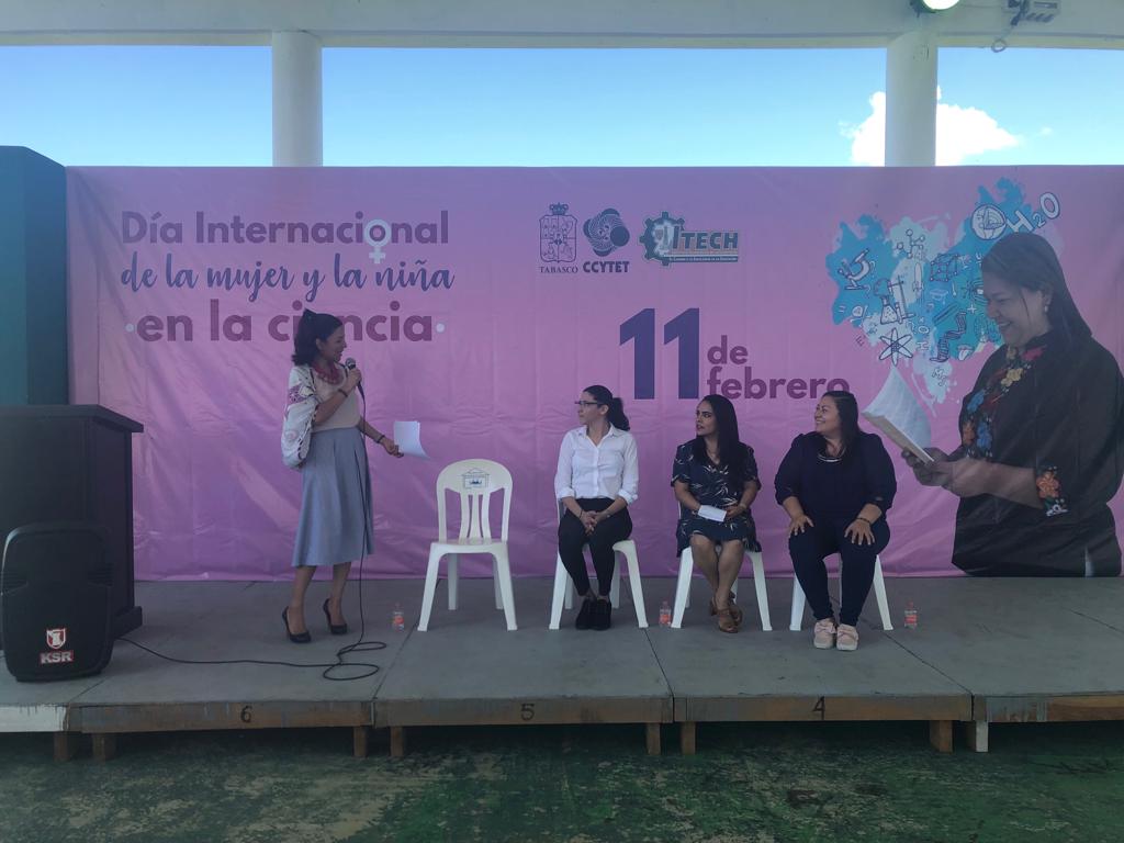 Mujer y Niña 4